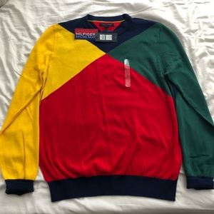 Tommy Hilfiger “the flags” throwback sweater Sz L